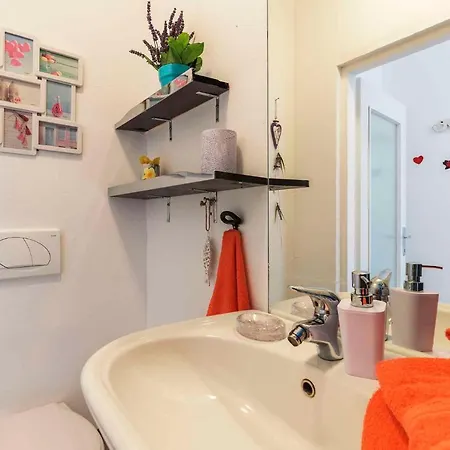 Apartment In Liganj 35553